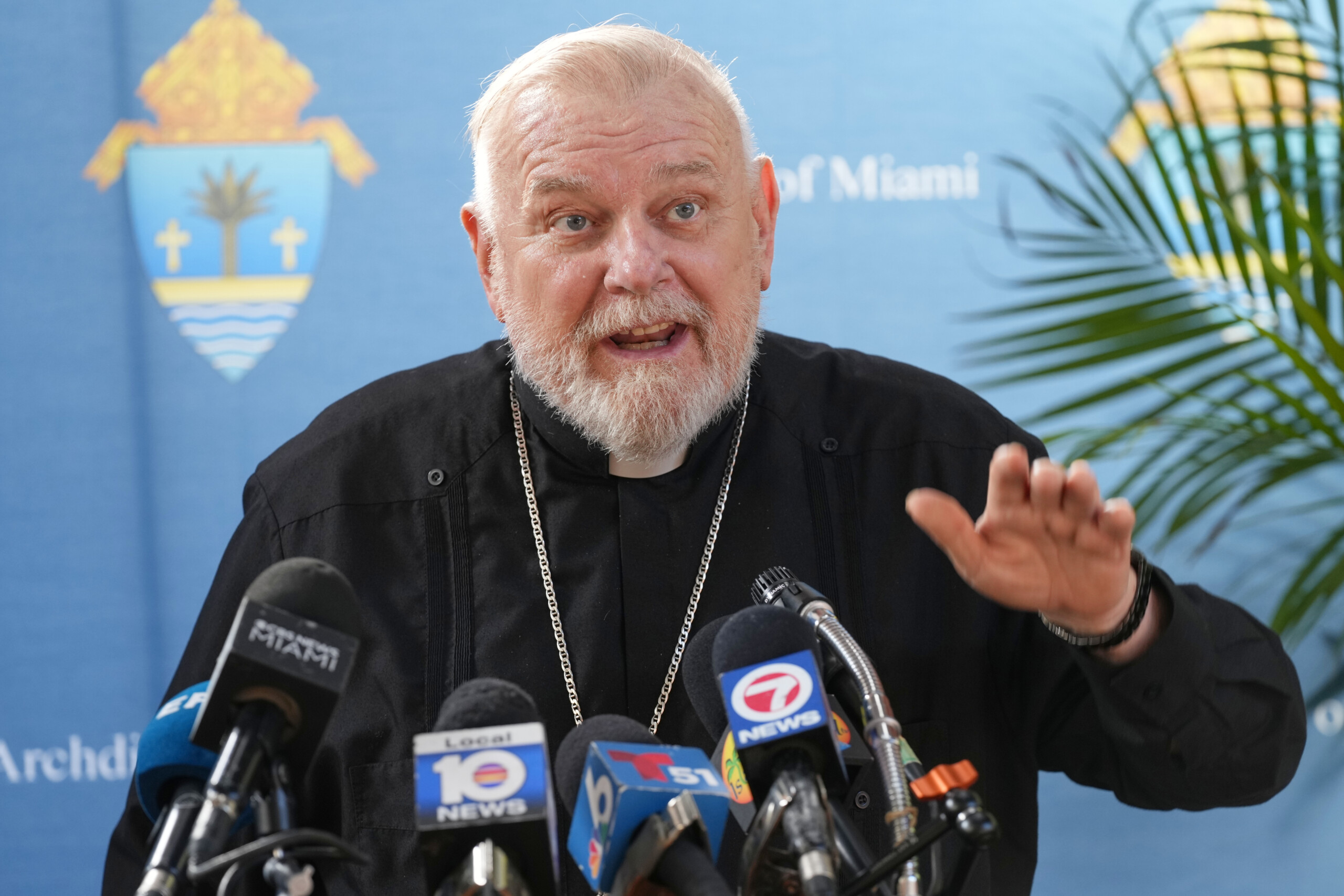 us trump cancels 11 million grant to miami catholic charity scaled