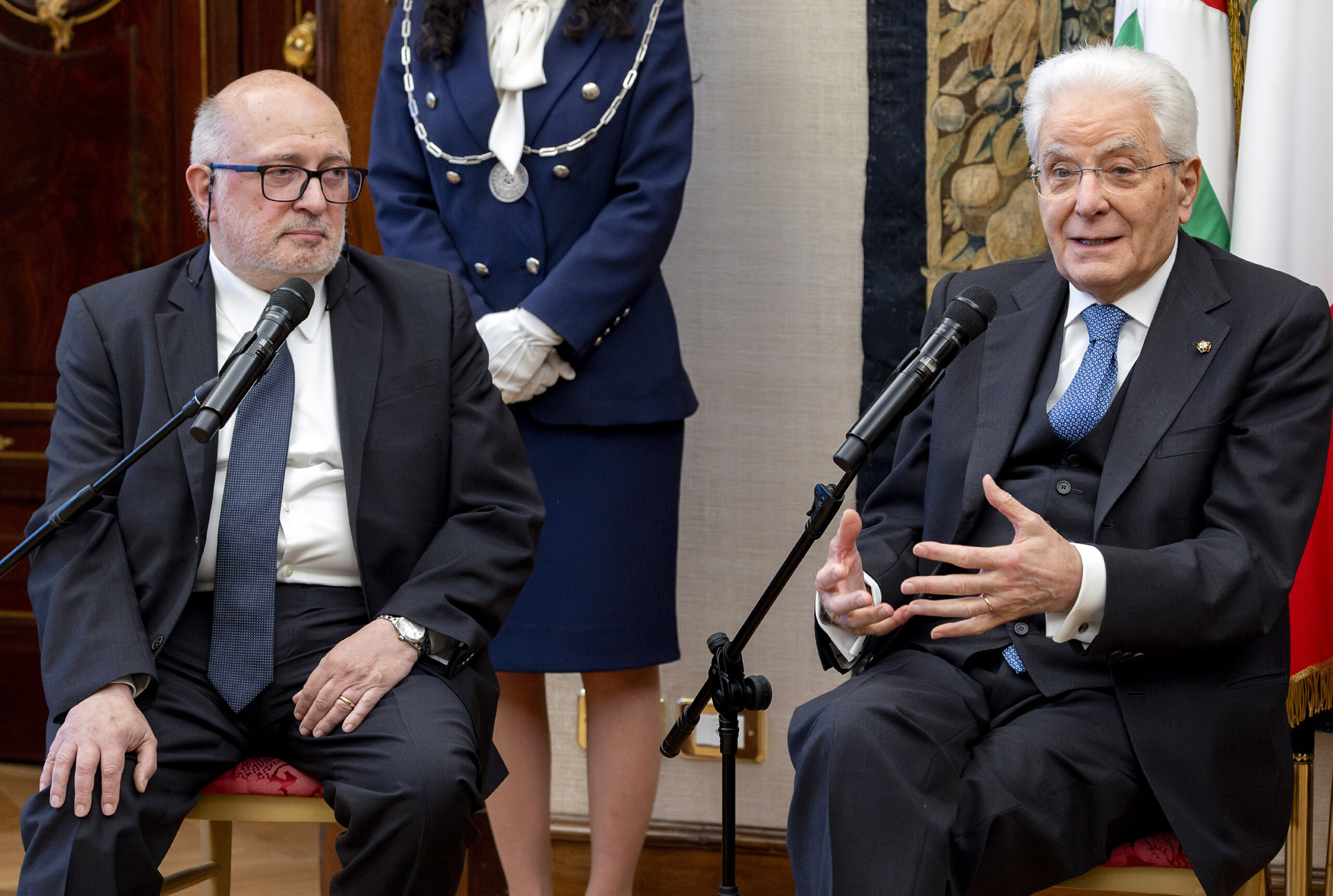 mattarella more books and fewer weapons if powerful people read we would benefit scaled