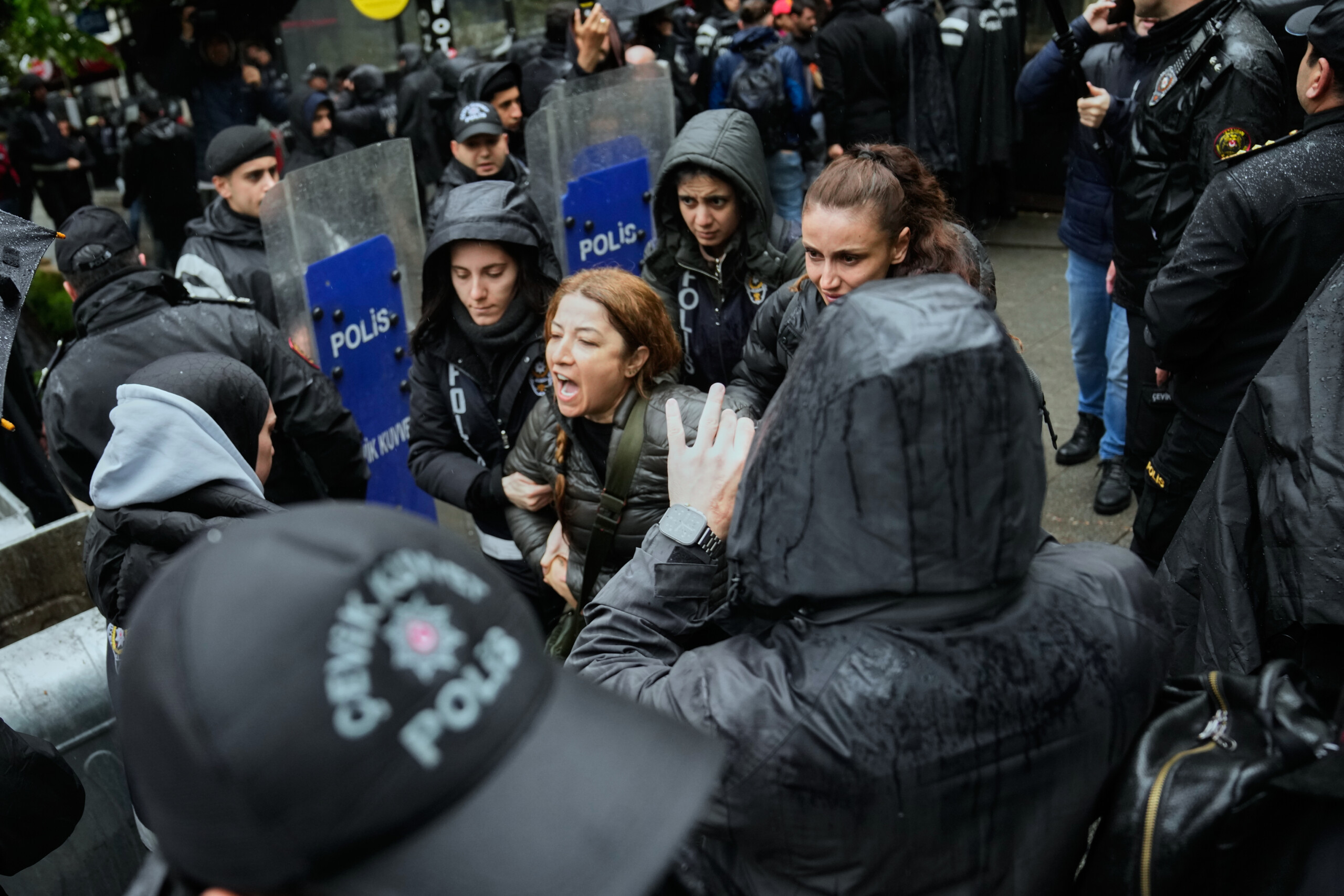 turkey around 370 people arrested during may day demonstrations scaled