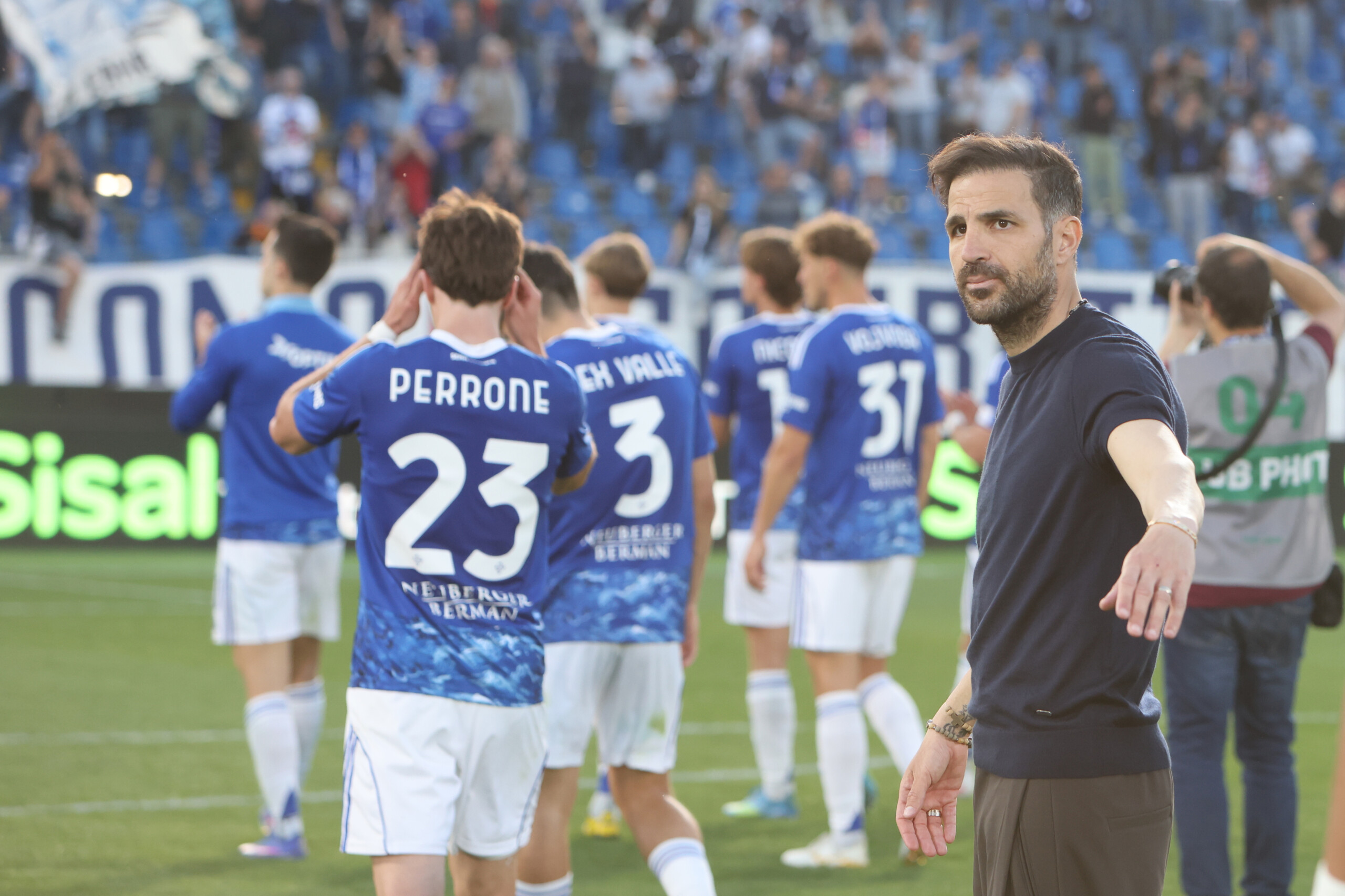 como fabregas the premier league is the best but i could stay for 10 years scaled
