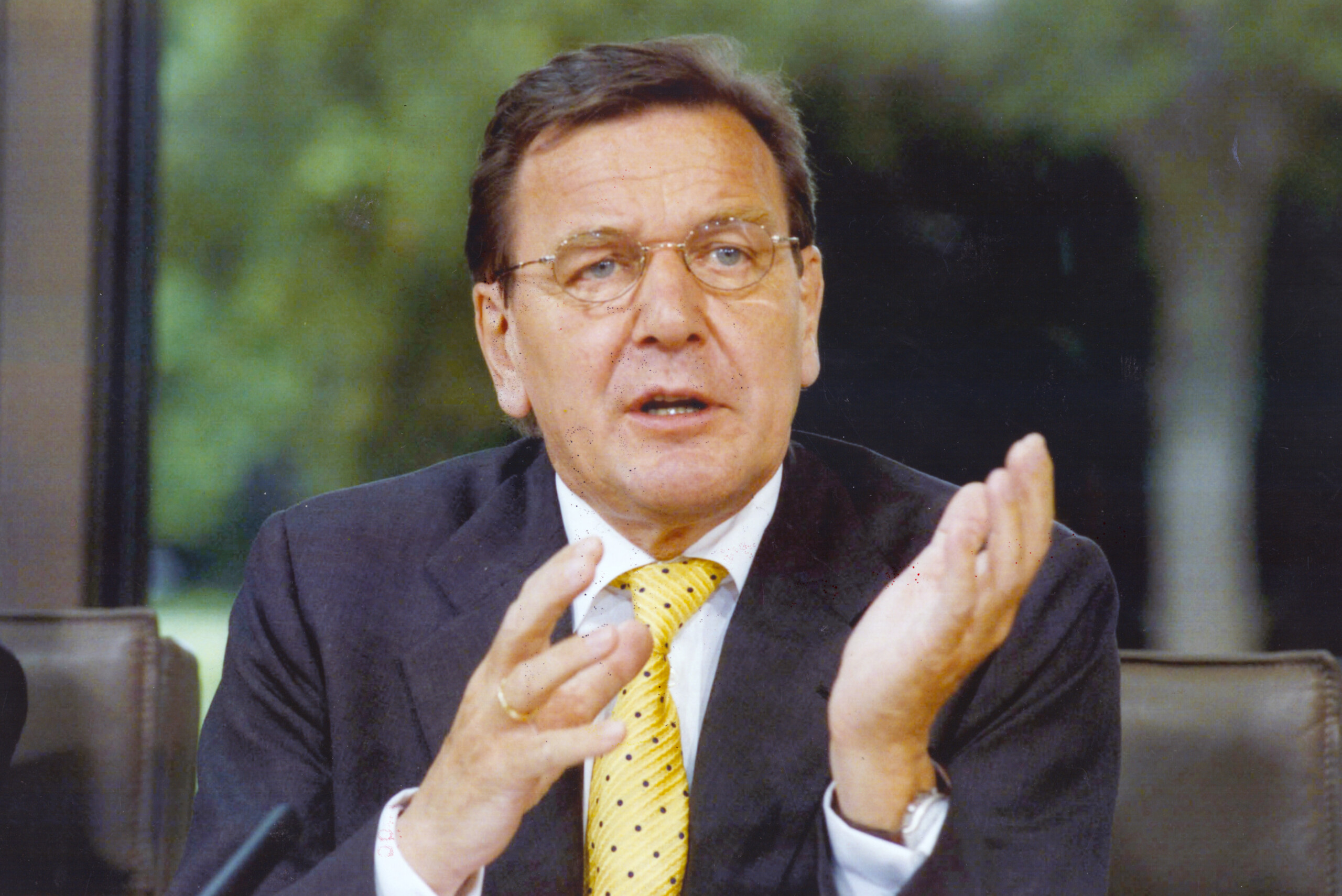 Ukraine, Berlin: ‘Schröder? He hasn’t shown himself to be impartial’ 1 ukraine berlin schroder he hasnt shown himself to be impartial scaled