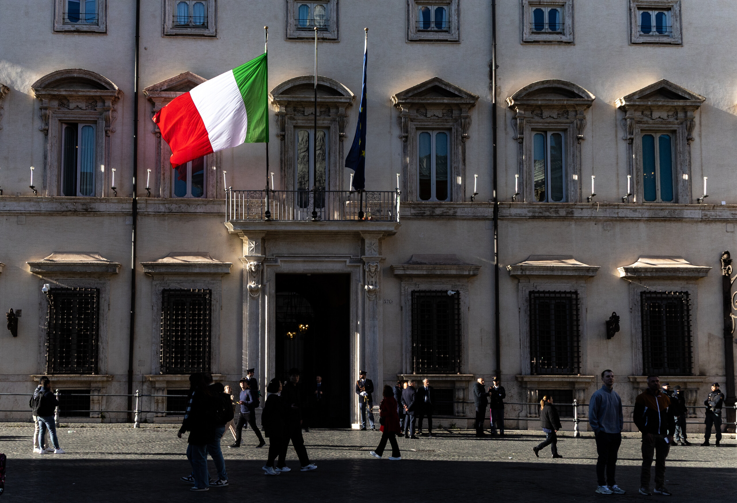 government council of ministers challenges sardinian regional law establishing a student income scheme scaled