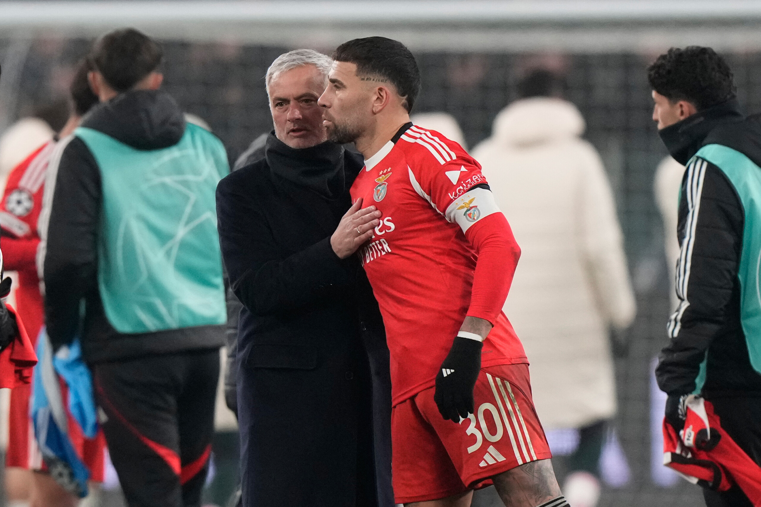 Football, Mourinho: ‘Benfica have offered me a contract extension; no offer from Real’ 1 football mourinho benfica have offered me a contract extension no offer from real scaled