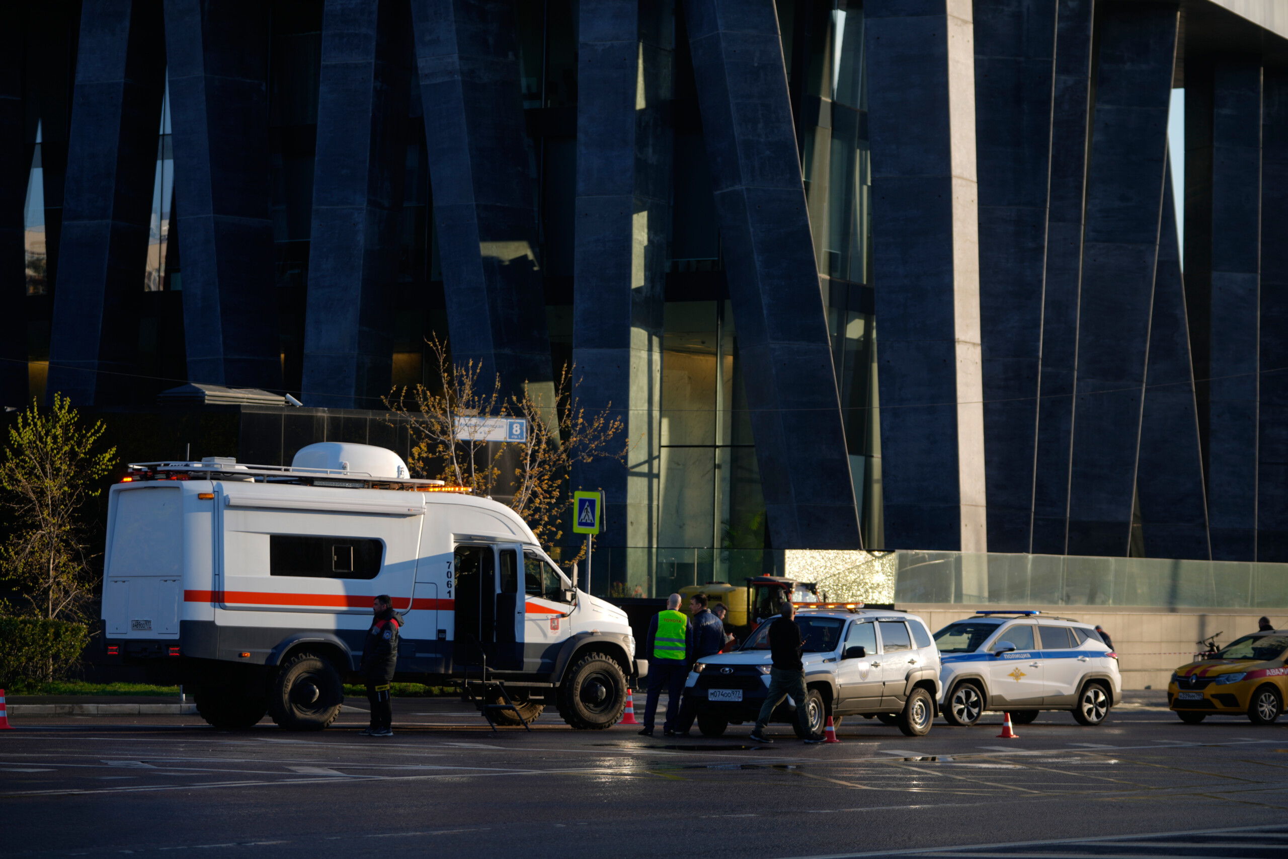 russia 3 dead and 12 injured in drone attack on moscow scaled