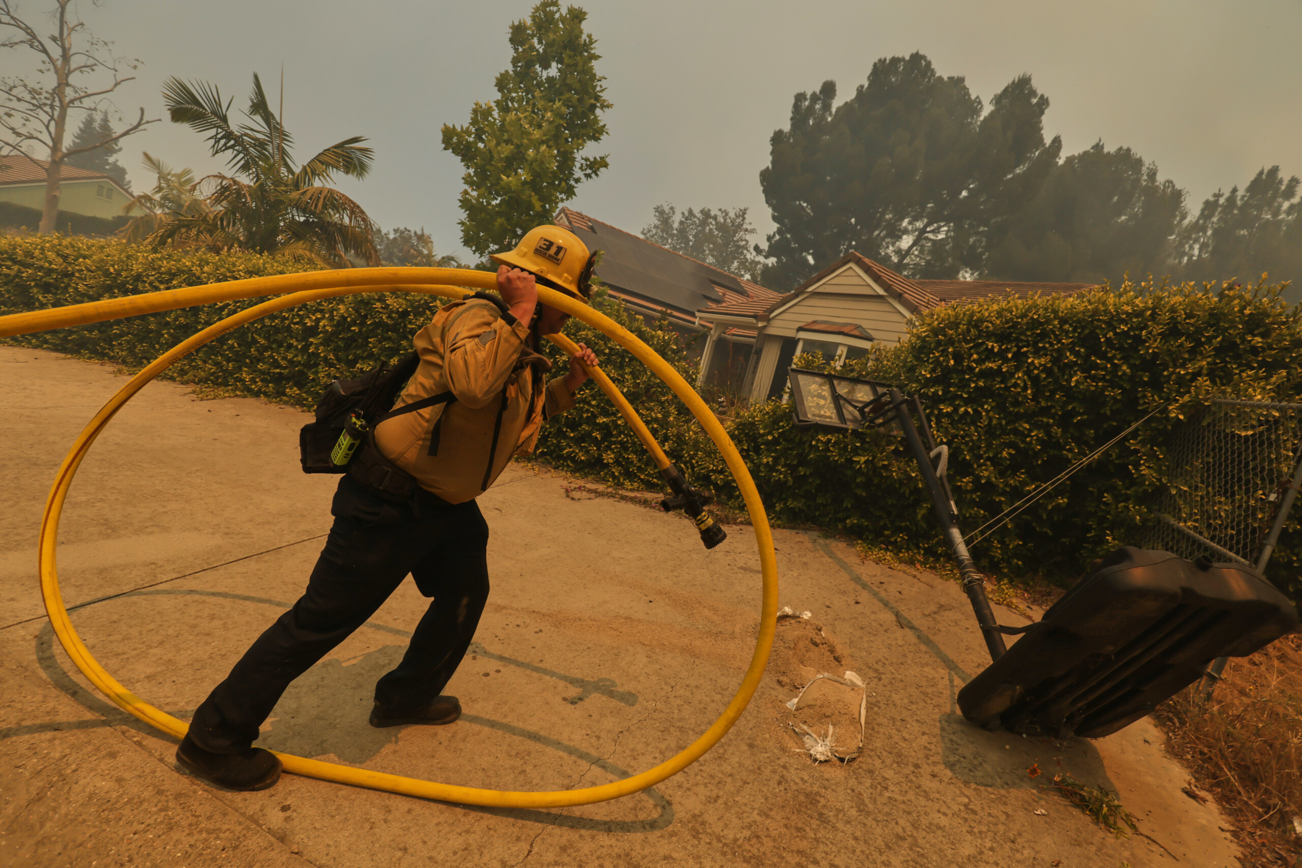 us evacuation orders issued for 17000 people due to california wildfire scaled