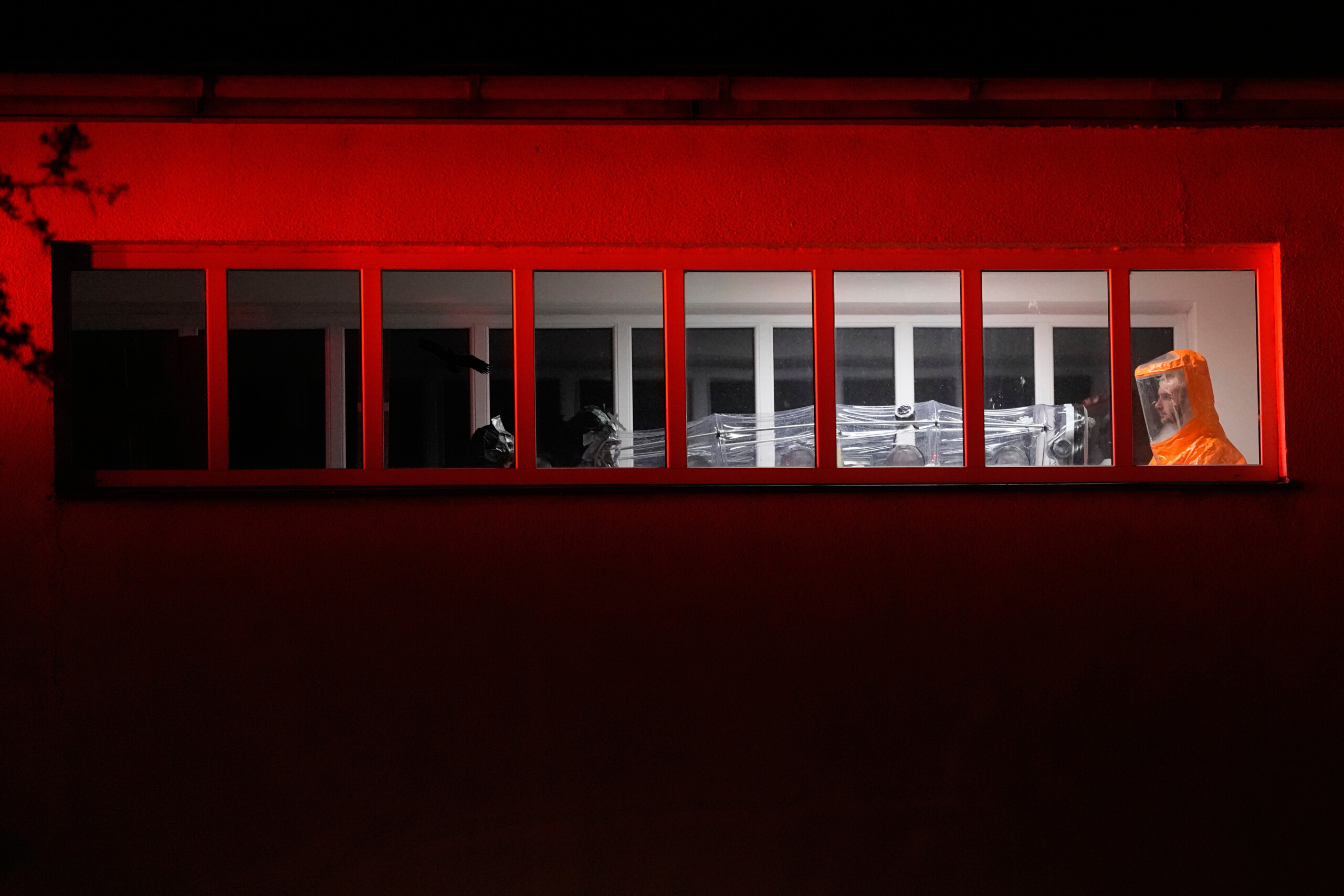 ebola three red cross volunteers die in the democratic republic of the congo scaled