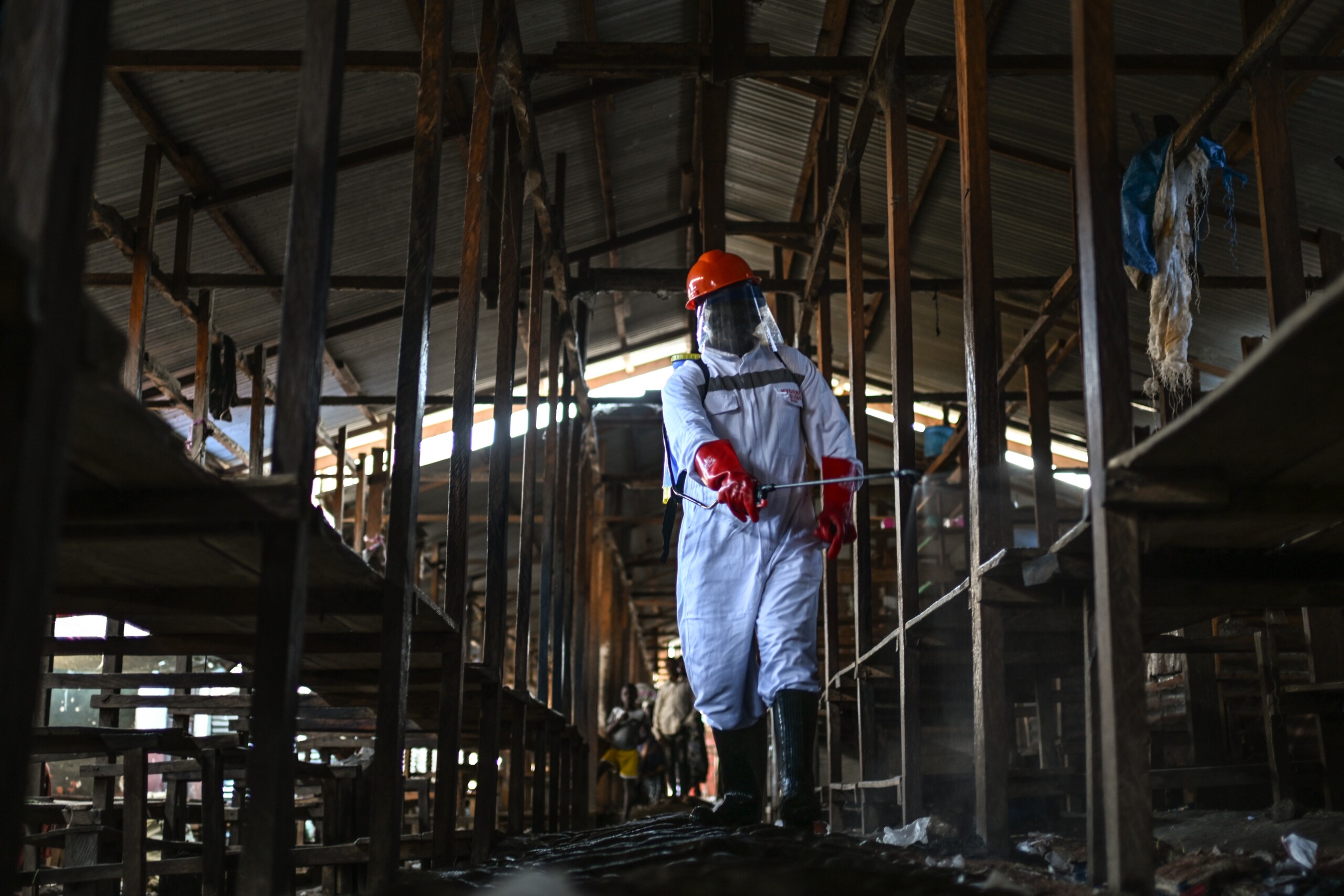 ebola msf italian surgeon is asymptomatic and under observation scaled