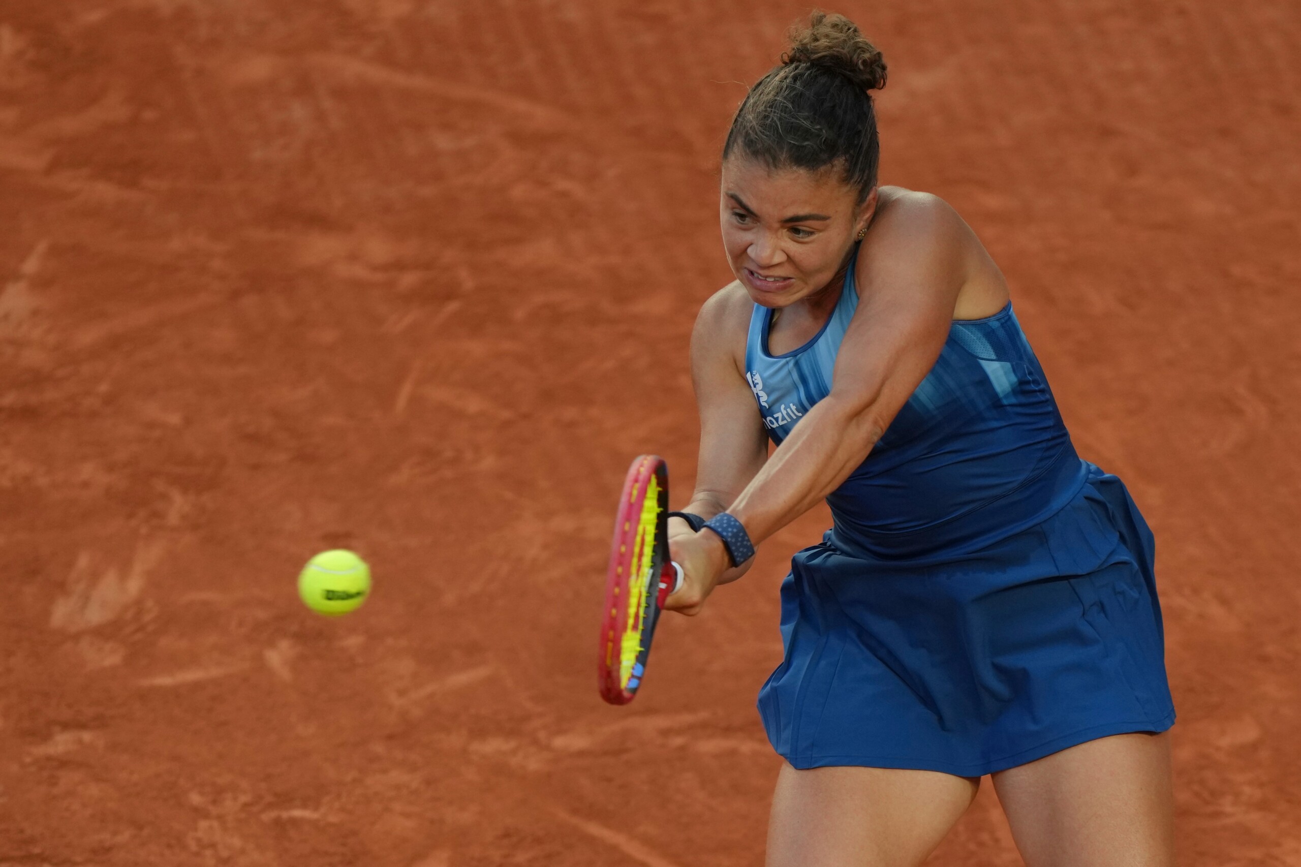 roland garros paolini knocked out in the second round scaled
