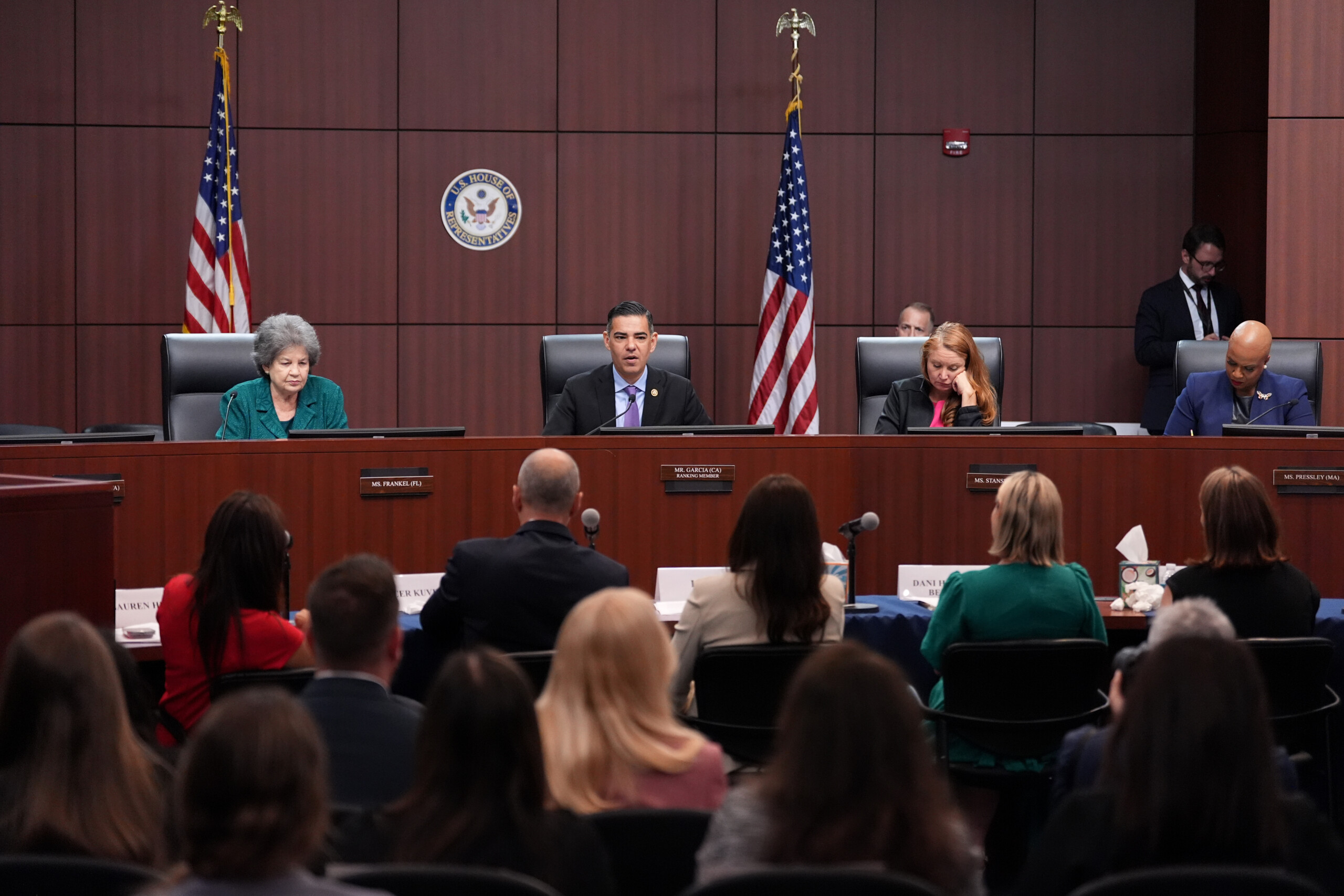 iran us house of representatives curtails trumps war powers scaled