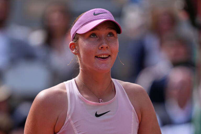 roland garros andreeva new queen of paris chwalinska beaten in final