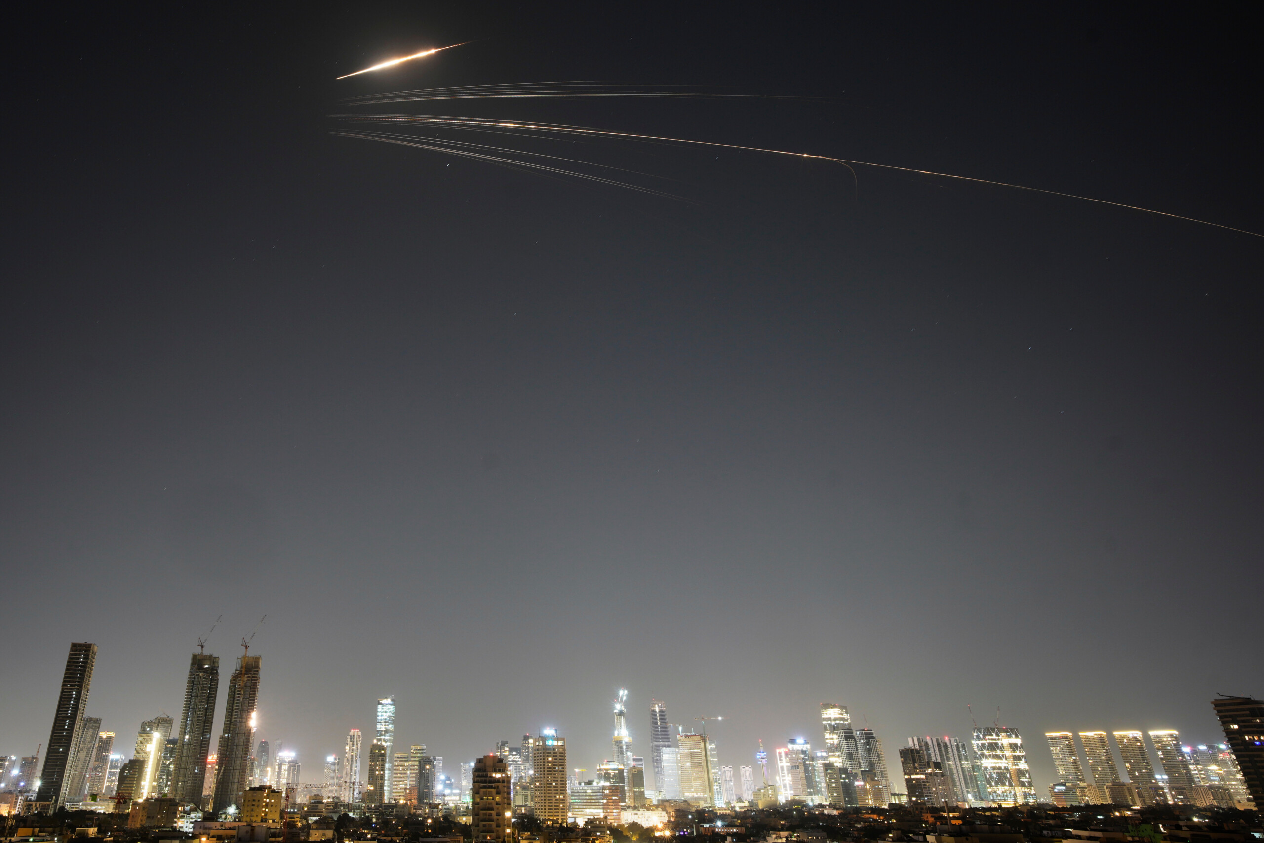 Iran, IDF: "Missile from Yemen intercepted over Tel Aviv" 1 iran idf missile from yemen intercepted over tel aviv scaled