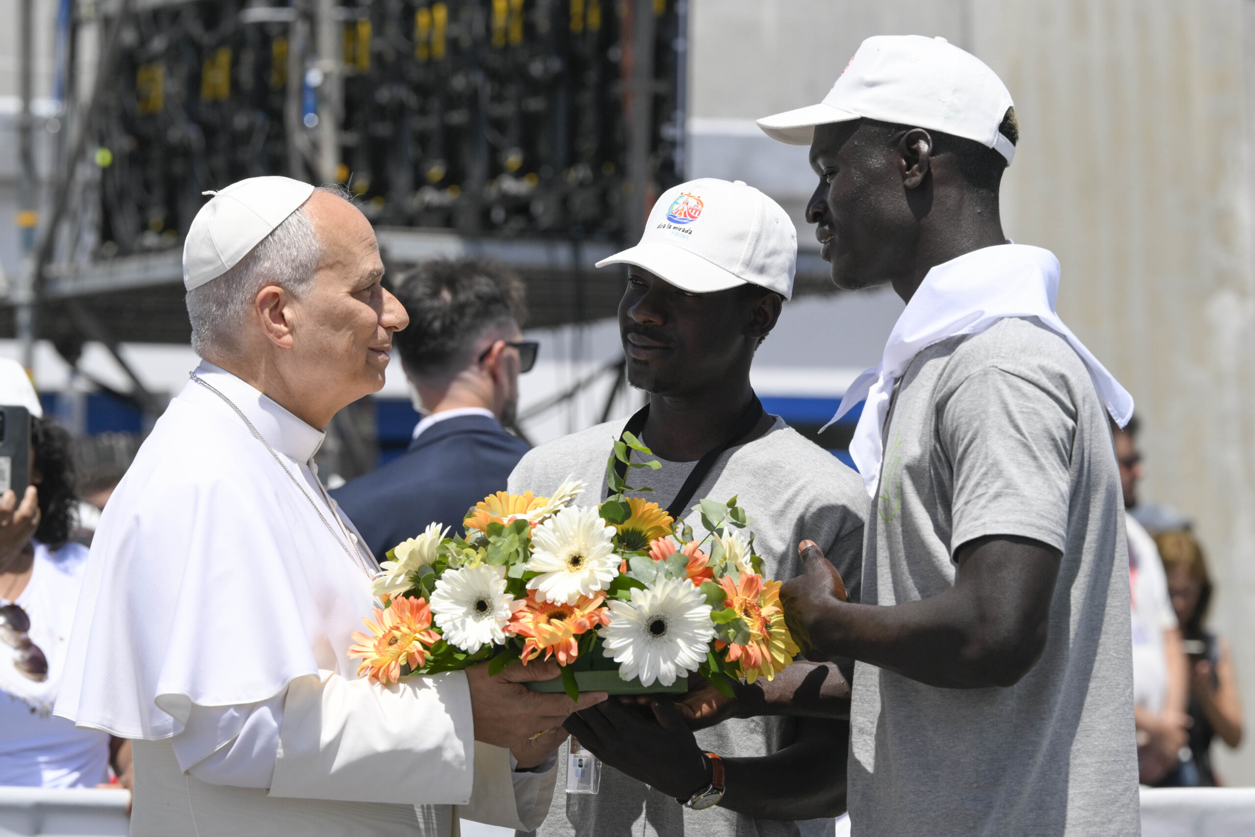 Migrants: Pope in the Canary Islands: ‘Human dignity has no passport’ 1 migrants pope in the canary islands human dignity has no passport scaled