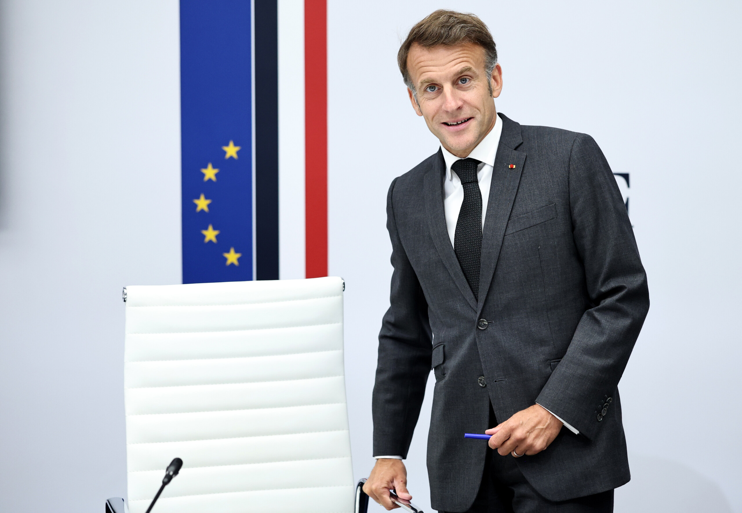 France, Macron: ‘We will close social media accounts belonging to under-15s by the end of the year’ 1 france macron we will close social media accounts belonging to under 15s by the end of the year scaled